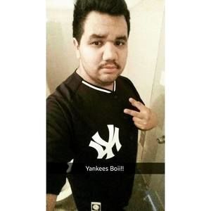 Meet your Posher, Luis